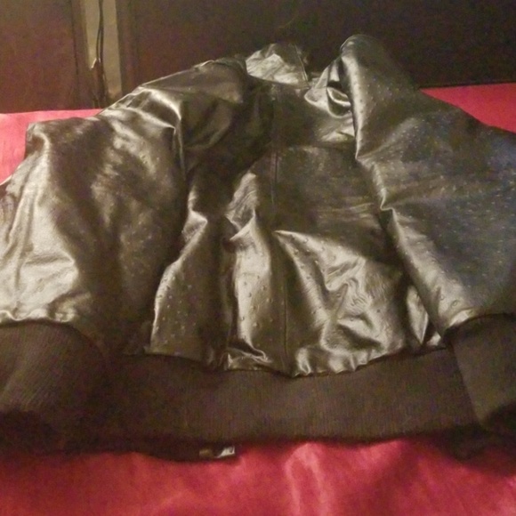 MEN'S EXCELLED 100% BLACK LEATHER 2XL COAT W/HOOD! - Picture 6 of 8